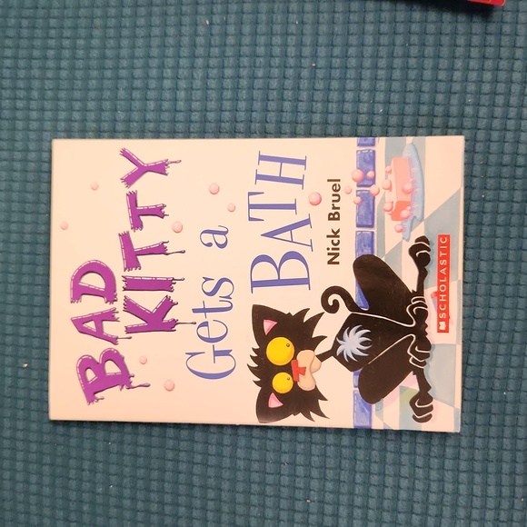Bad Kitty Books - Picture 4 of 4
